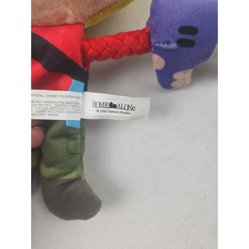 Bark Box Home Alone "KEVIN" Plush Dog Toy SOLD OUT RARE 9.5" Squeeky - Picture 3 of 4